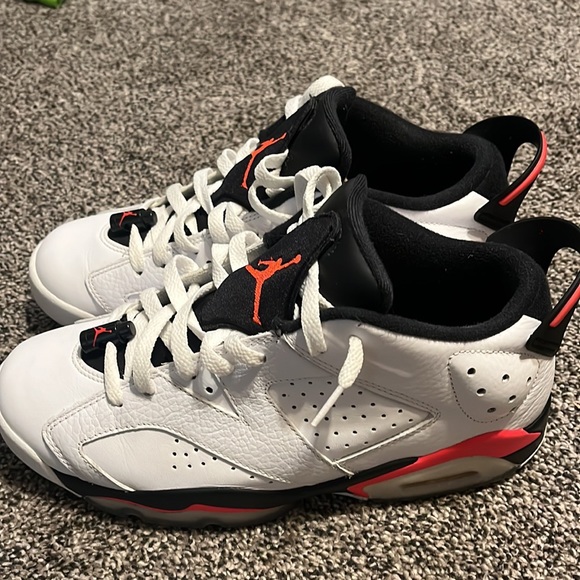 Air Jordan 6 Retro Low "Infrared 23 size 8 - Picture 2 of 6